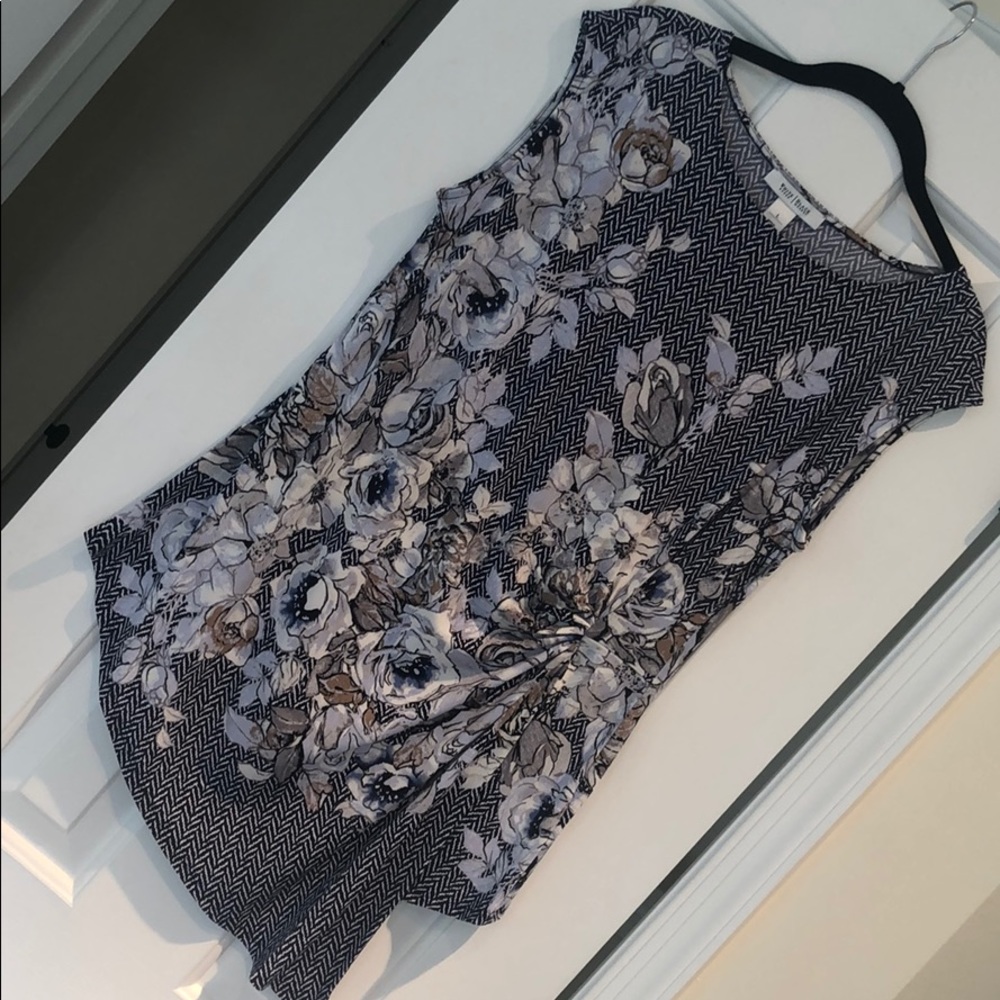 White House Black Market Blouse